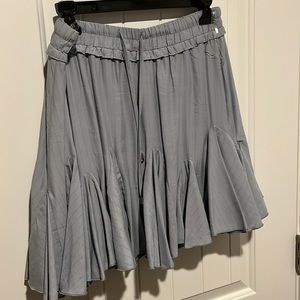 Light Gray Women's Ruffle Hem Shorts